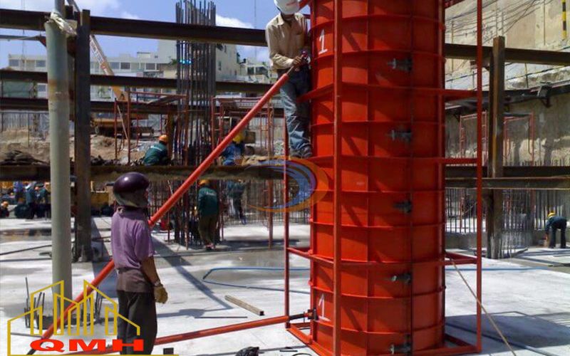 Lưu ý khi thi công cốp pha cột định hình