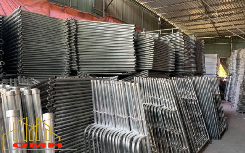 Giàn giáo khung thép phổ biến trong xây dựng