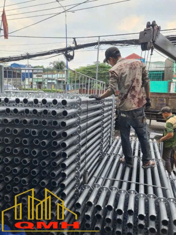 Giàn giáo ringlock chất lượng tại Quang Minh Hưng
