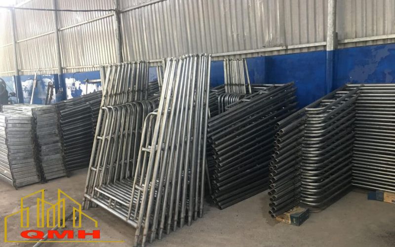Giàn giáo xây dựng giá rẻ, chất lượng tại Quang Minh Hưng