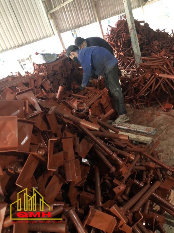 Lựa chọn kích tăng chân giàn giáo