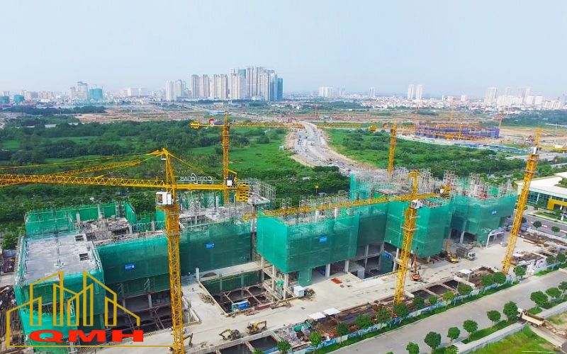 Lắp dựng giàn giáo bao che cho công trình