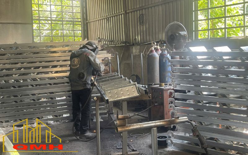 Sản xuất thang giàn giáo 1.7m