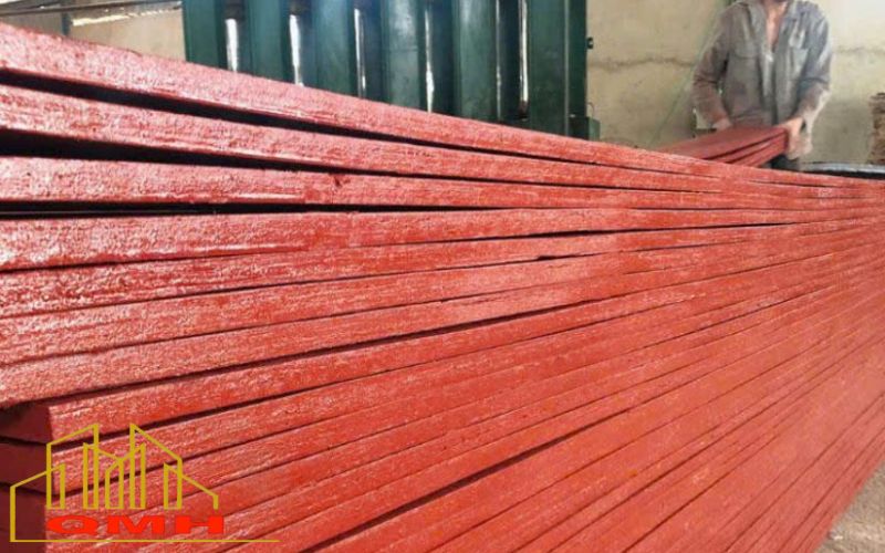Gỗ cốp pha xây dựng tại Quang Minh Hưng