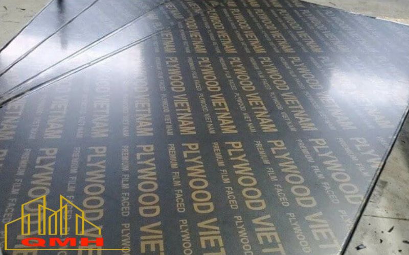 Ván ép phủ phim 12mm
